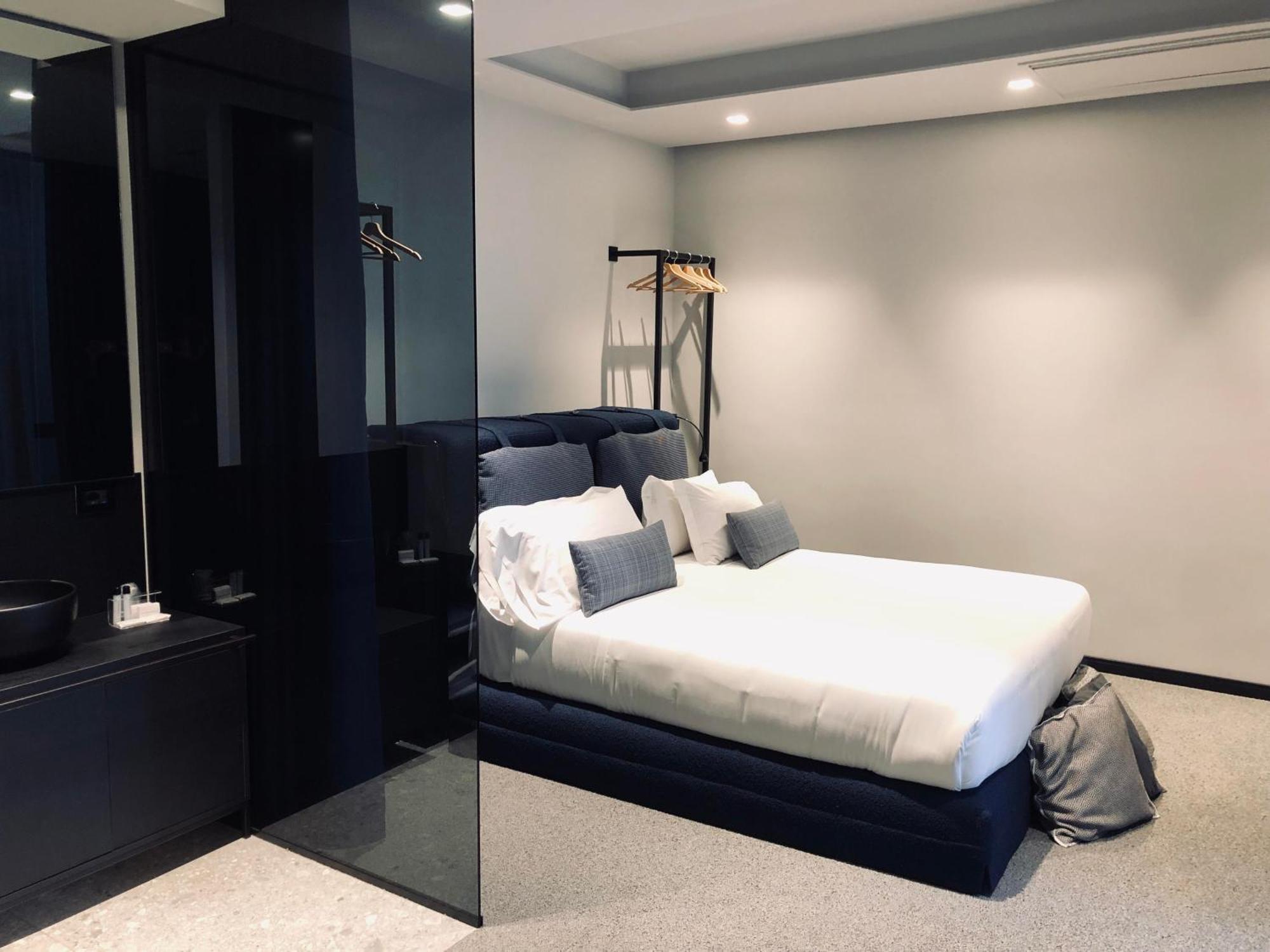 Junior Suite King Queen Bed Terrace