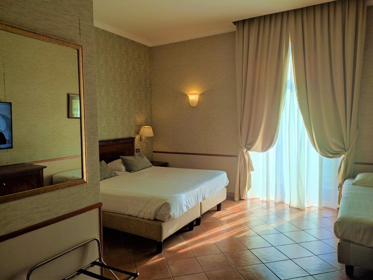 Triple Room,1633688493:JPEG