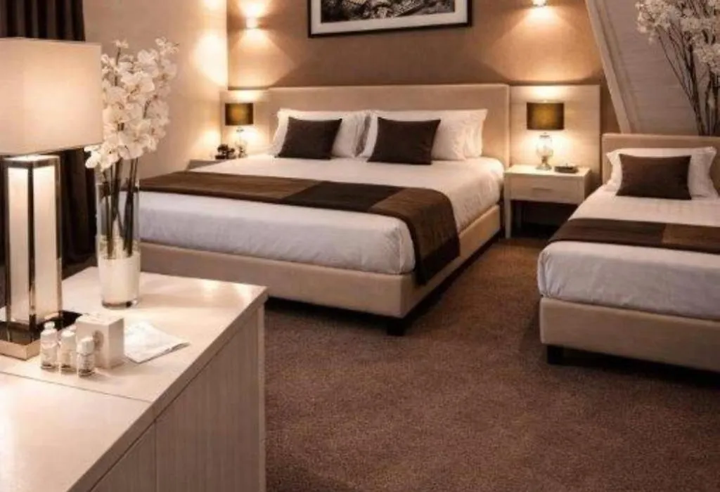 Stelle Hotel The Businest-1