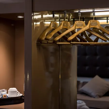 Magri'S Hotel-2